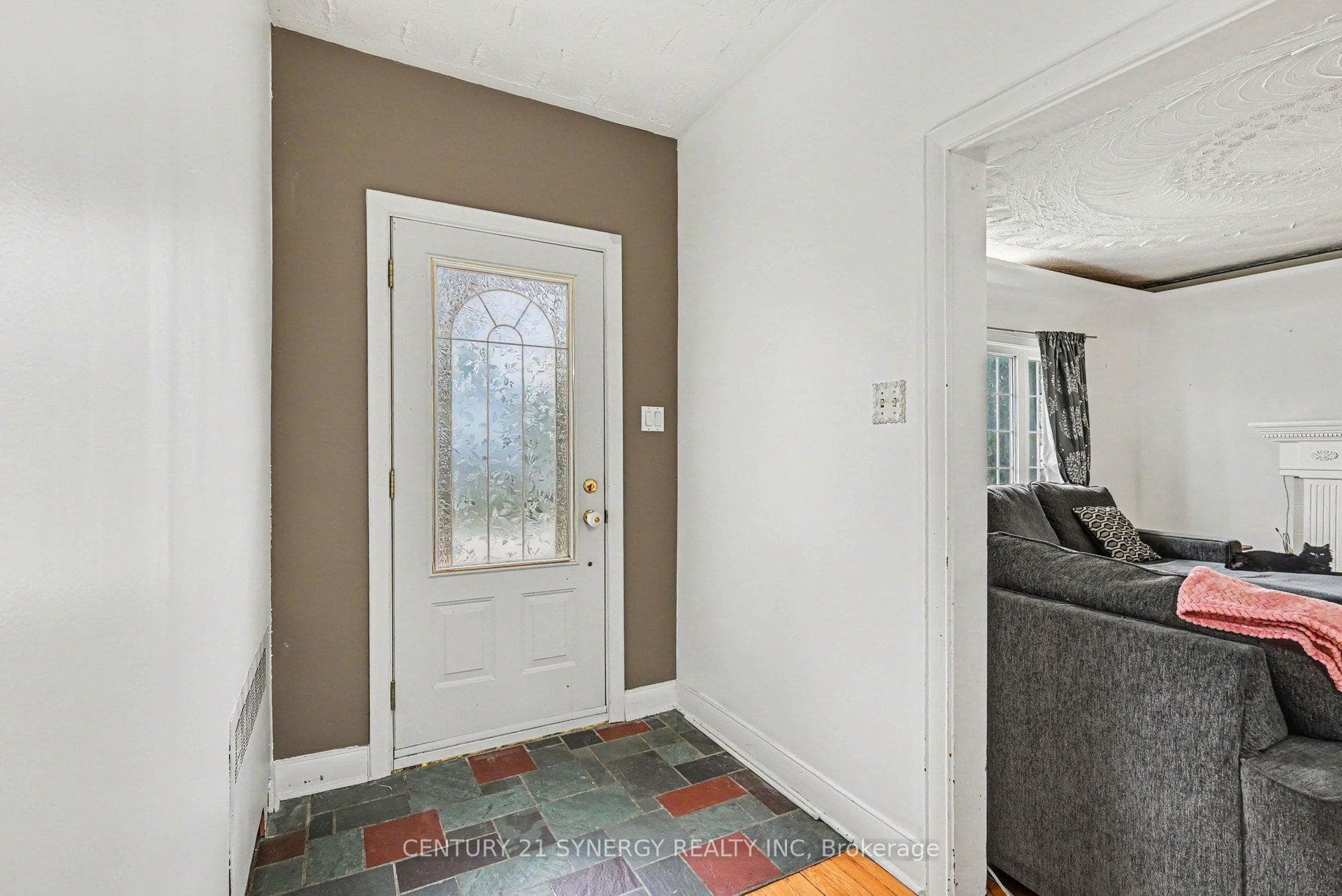 782 Principale Street photo 3