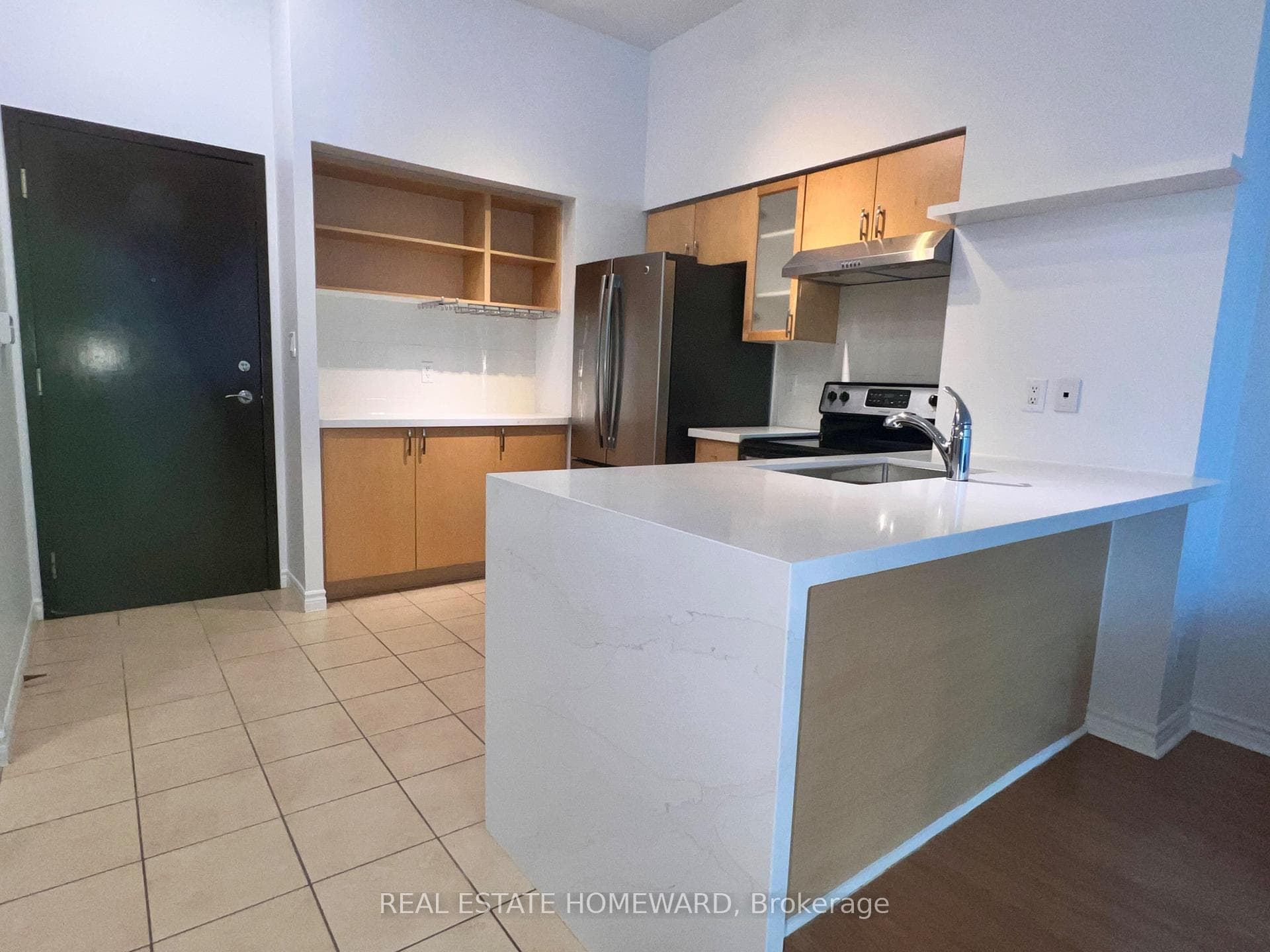 410 Queens Quay Unit 413 photo 22