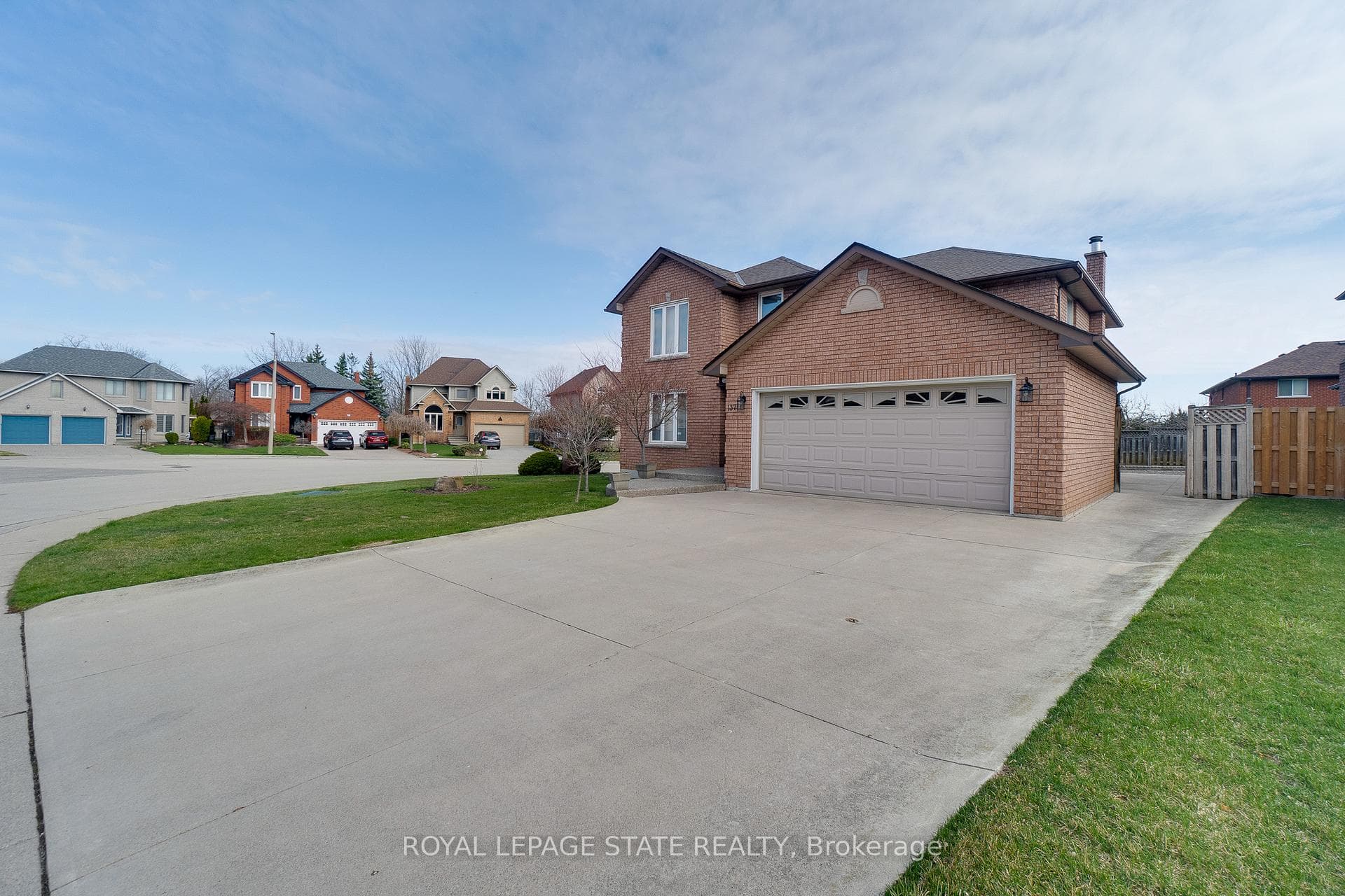 137 National Drive photo 7