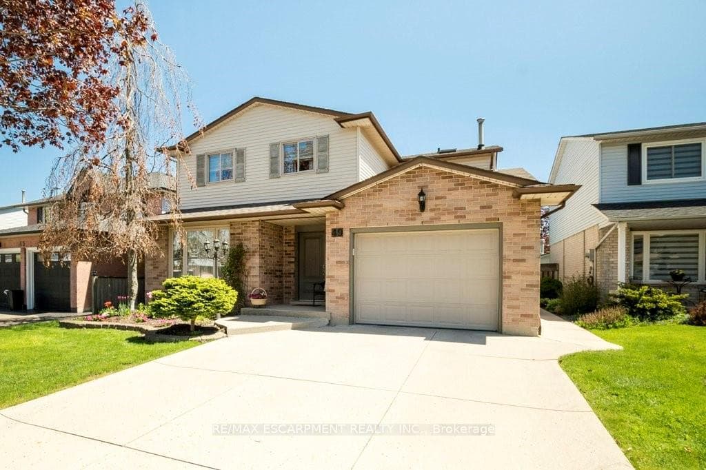 49 Dublin Drive photo 2