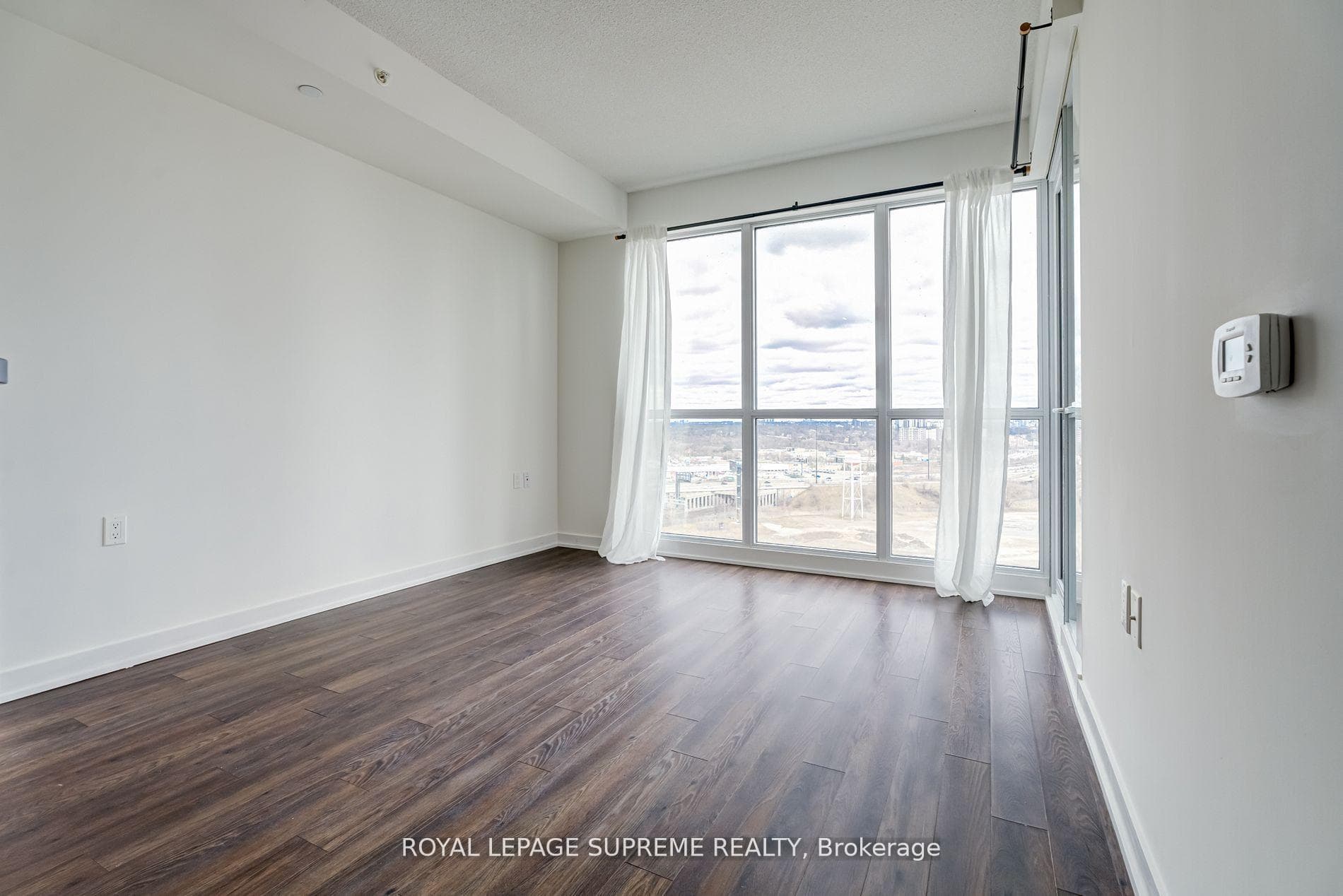 10 Park Lawn Road Unit 2008 photo 22