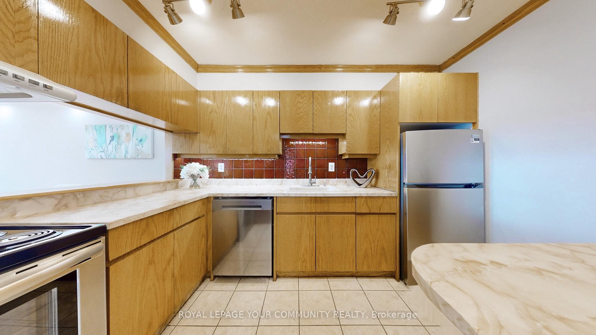 2365 kennedy Road Unit 609 photo 15