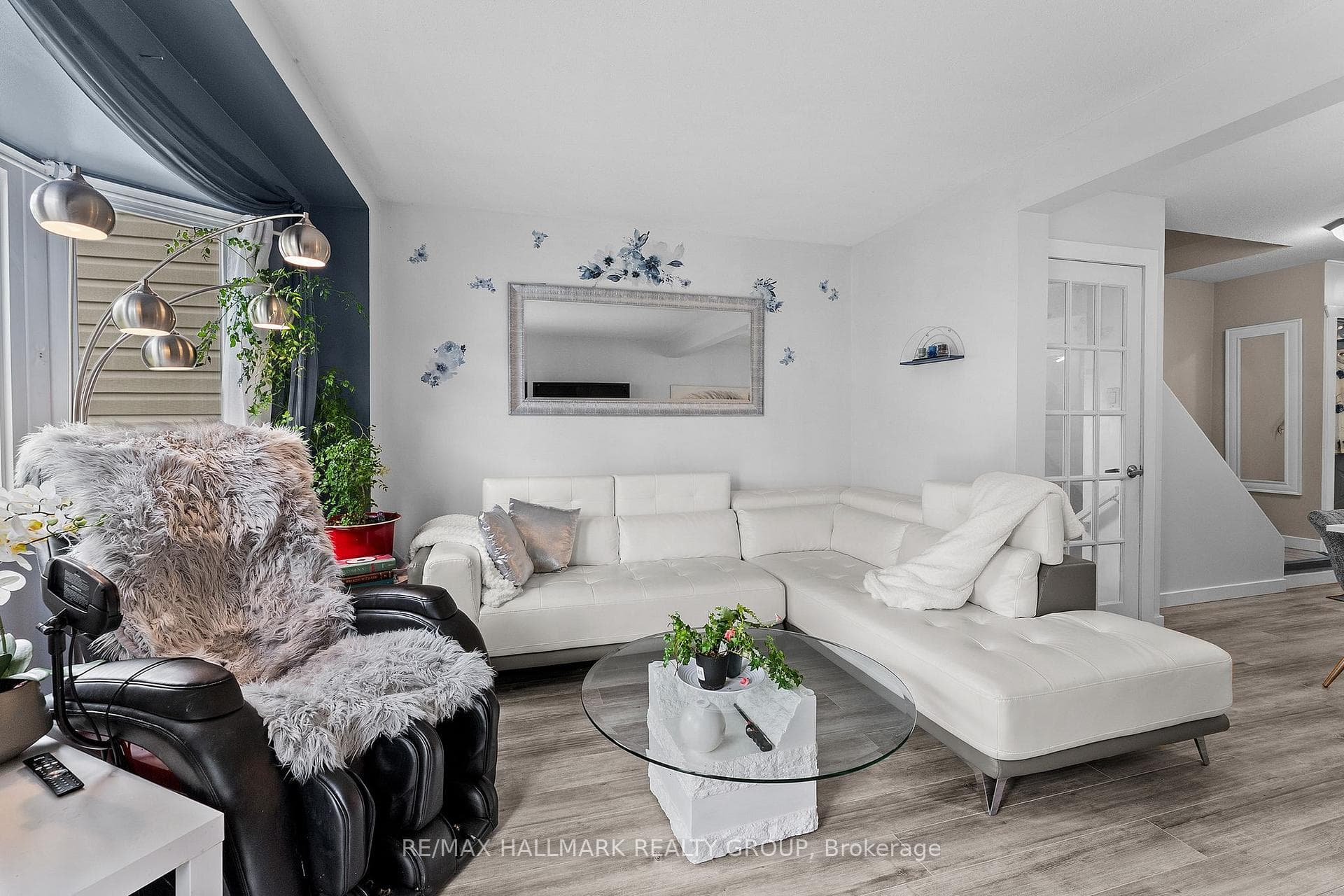 1446 Deavy Way photo 22