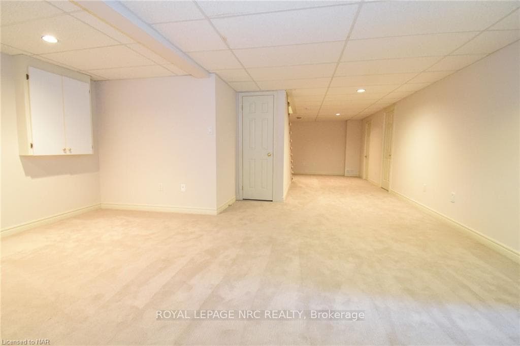 2290 STONEHAVEN Avenue photo 26