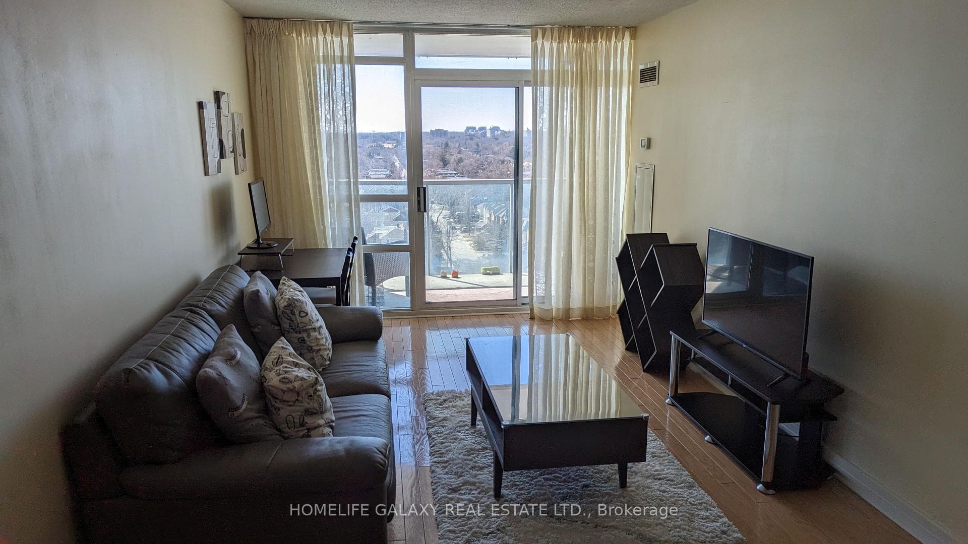 18 Harrison Garden Boulevard Unit 1412 photo 3