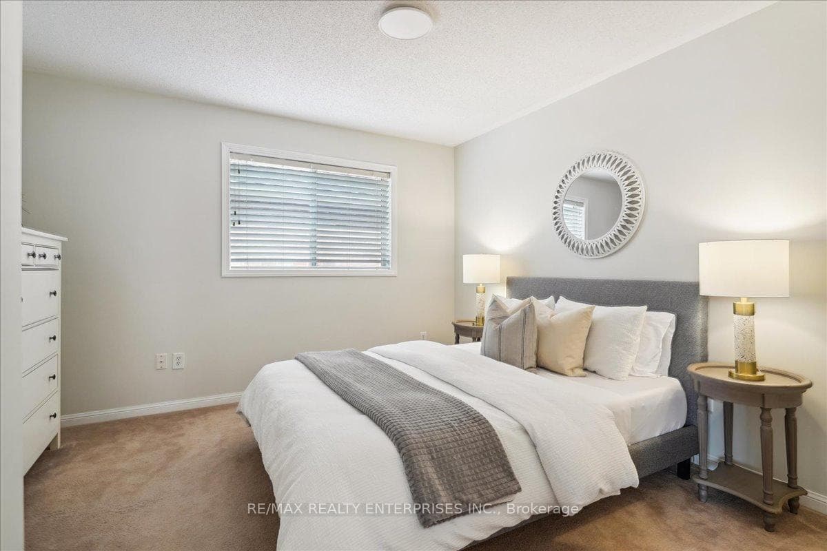 1378 Storey Drive photo 20