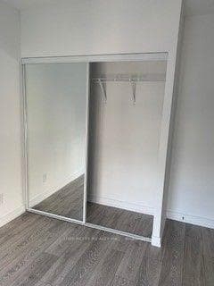 159 Wellesley Street Unit 409 photo 11