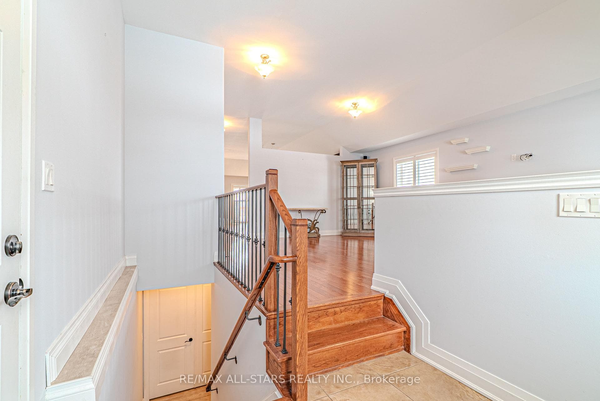 7 Parkside Drive photo 7
