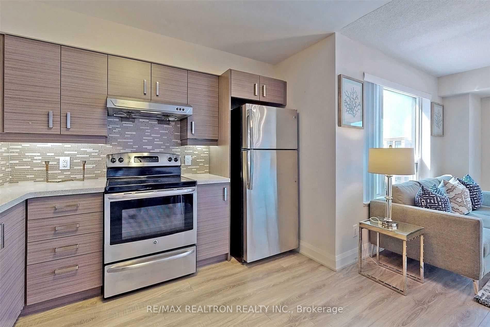 8200 Birchmount Road Unit 902 photo 10