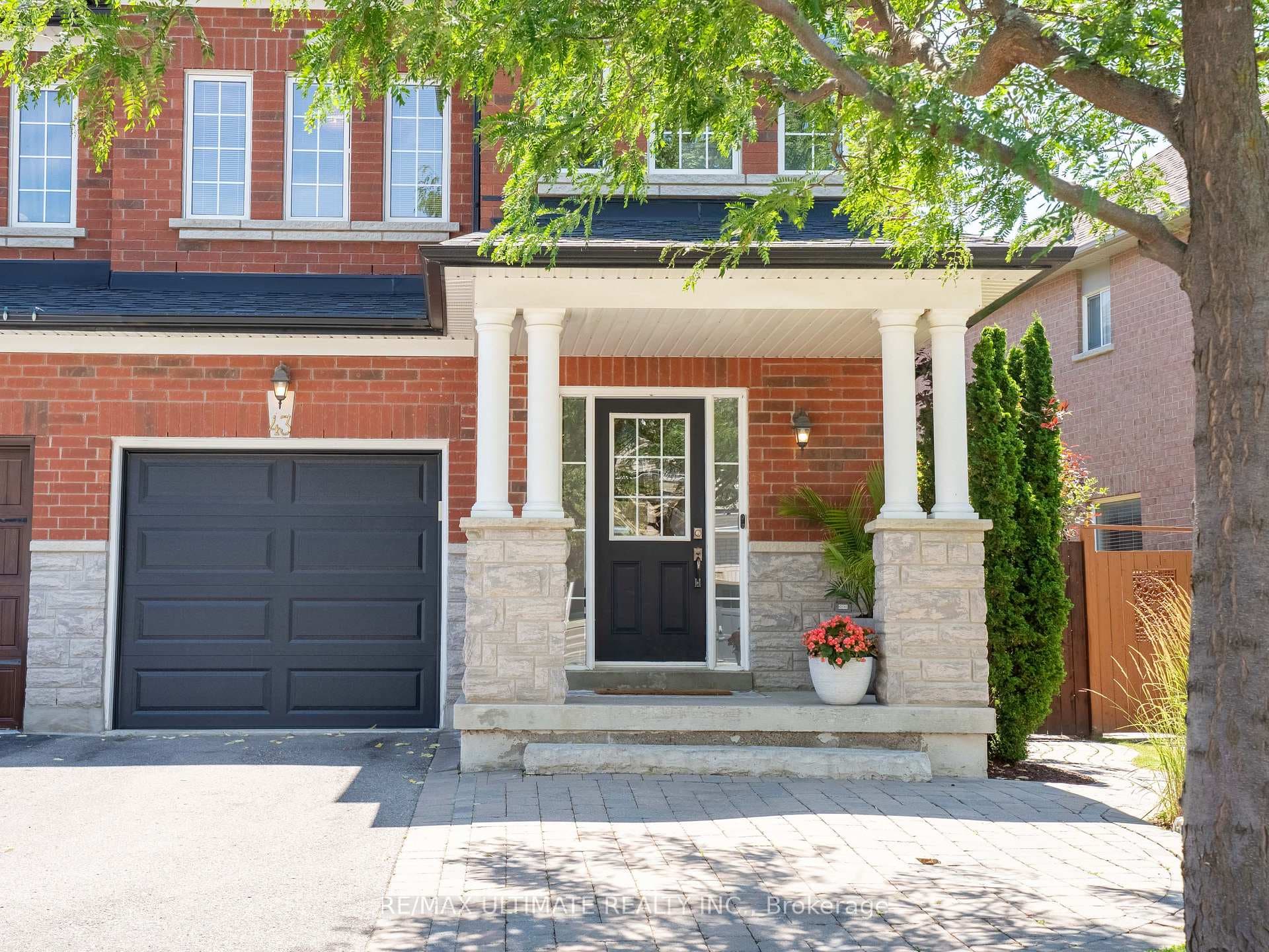 43 Shelbourne Drive photo 2