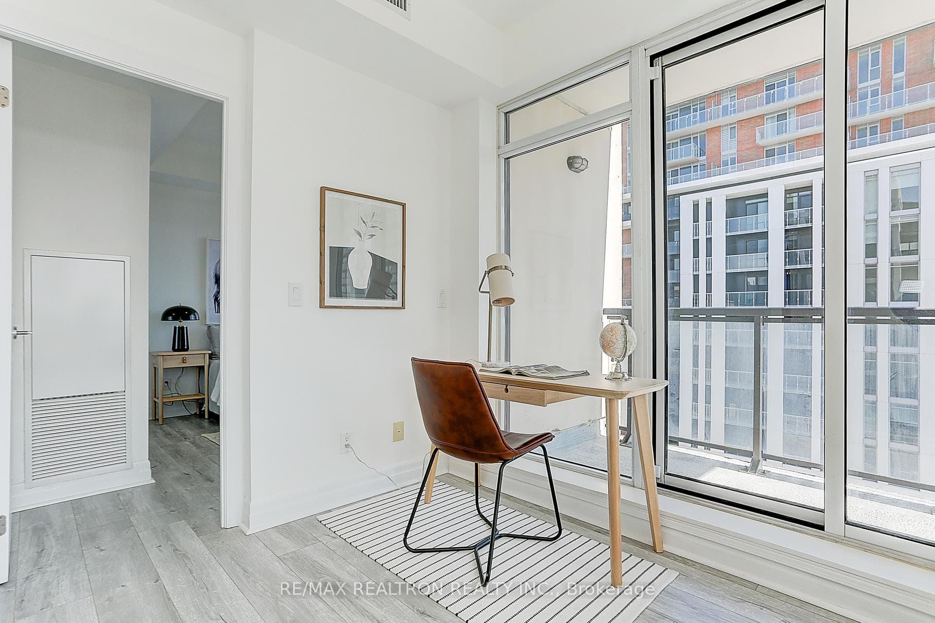 8110 Birchmount Road Unit 1003 photo 22