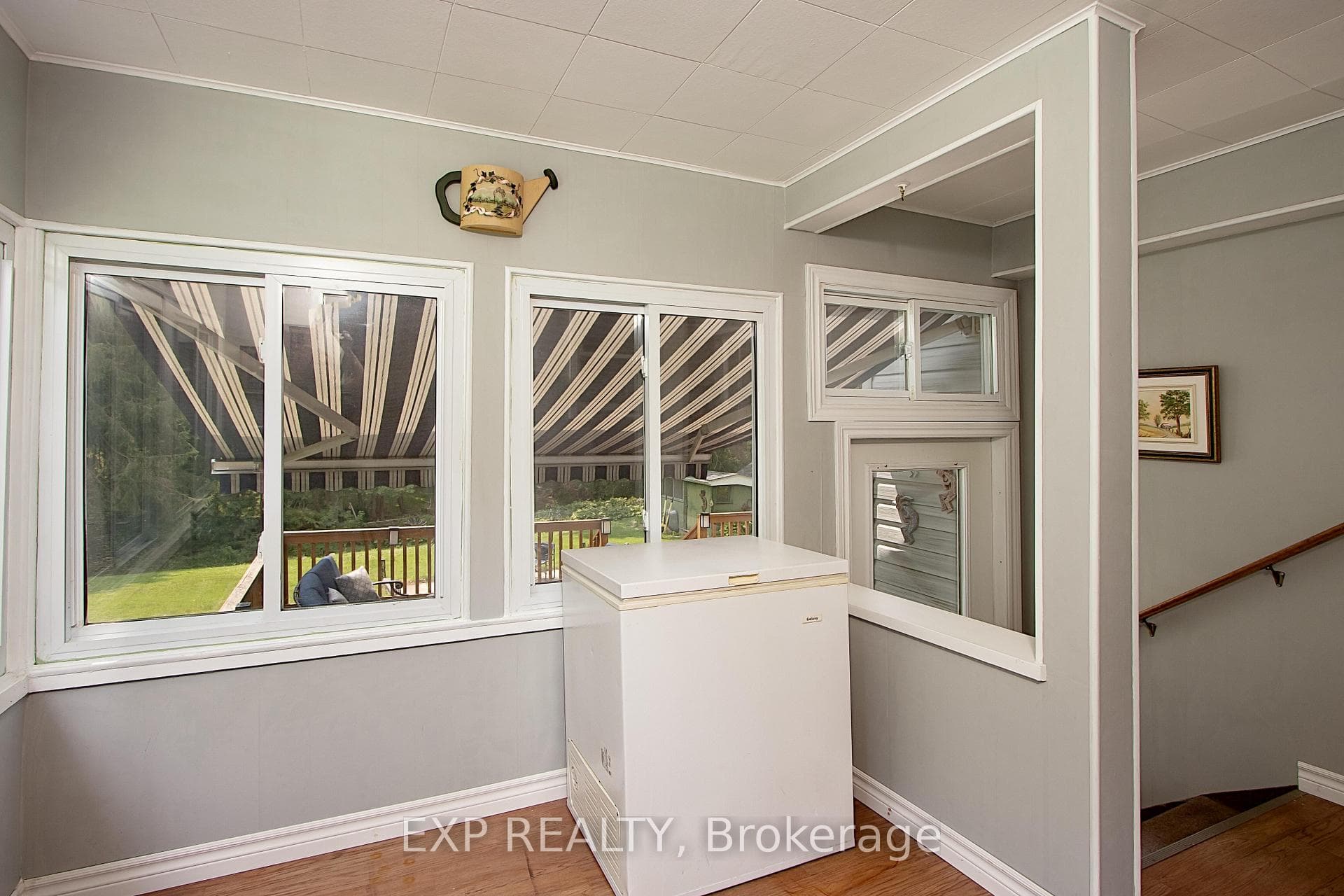 189 John Street photo 18