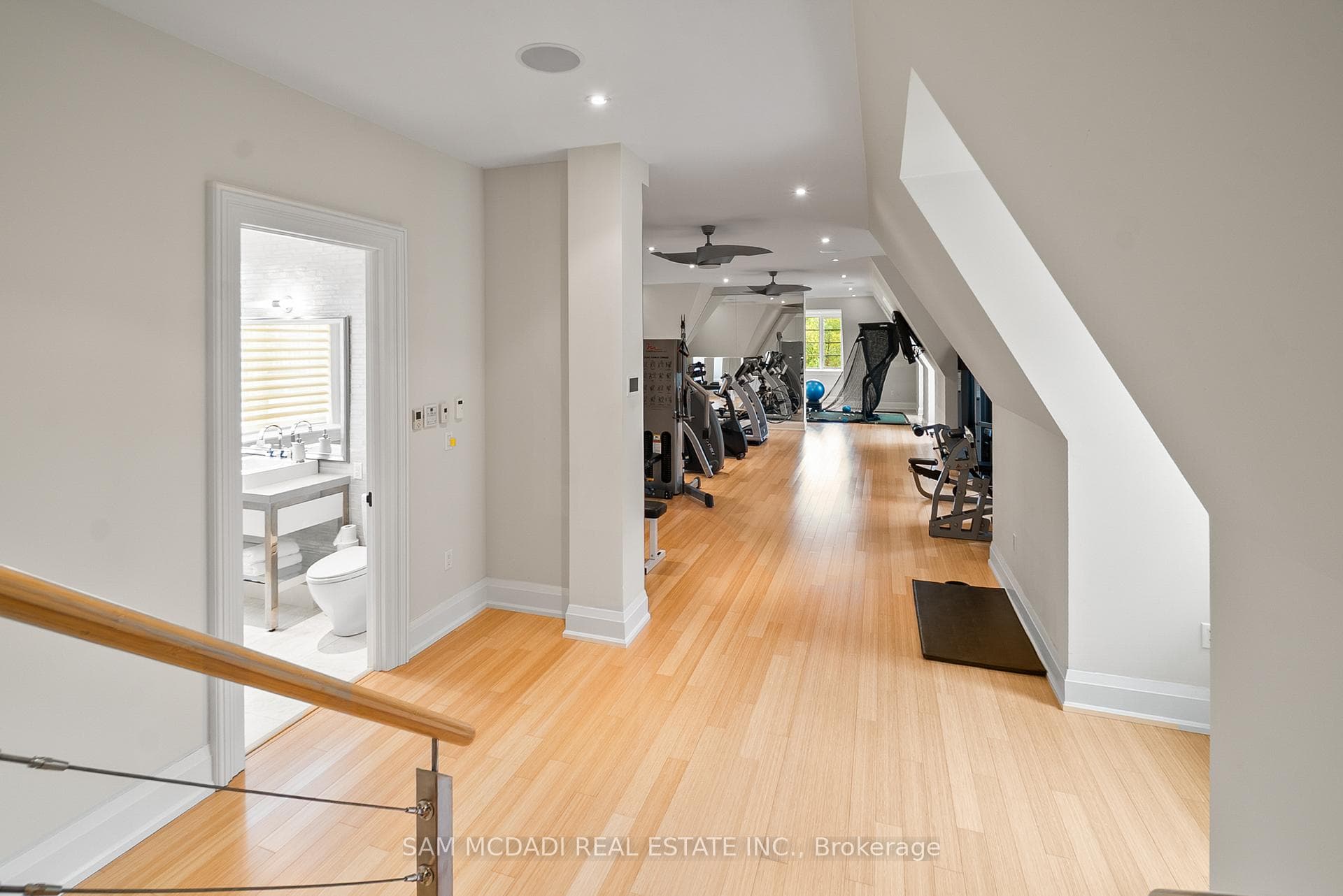 1343 Blythe Road photo 36