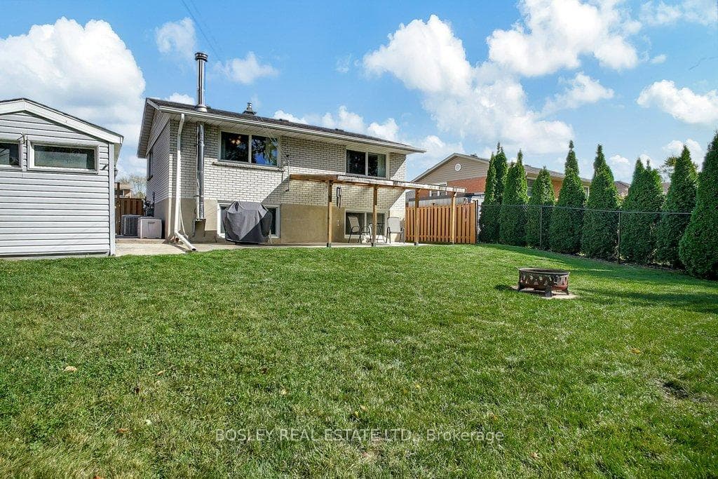 58 Secord Avenue photo 28