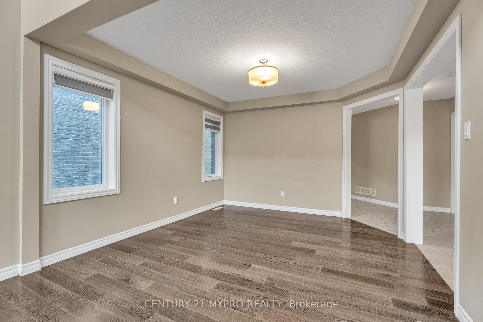 1125 Medway Park Drive photo 8
