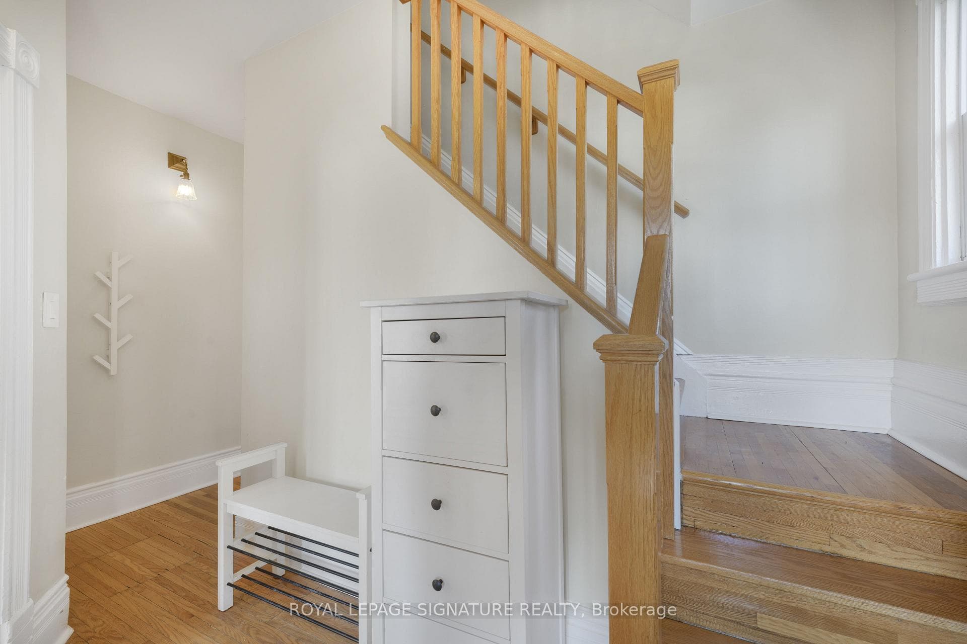 141 York Street photo 6