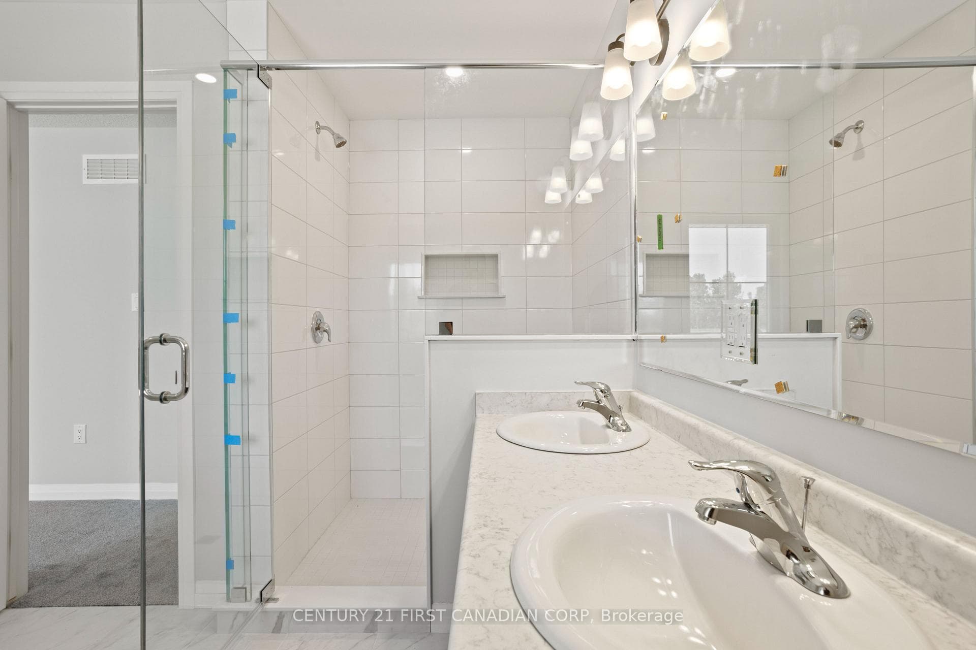 6981 Heathwoods Avenue photo 30
