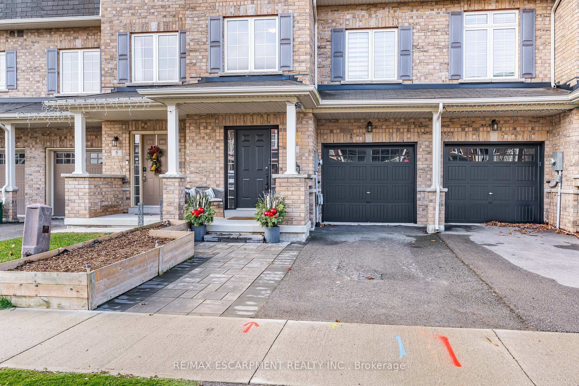 7 Savage Drive photo 2