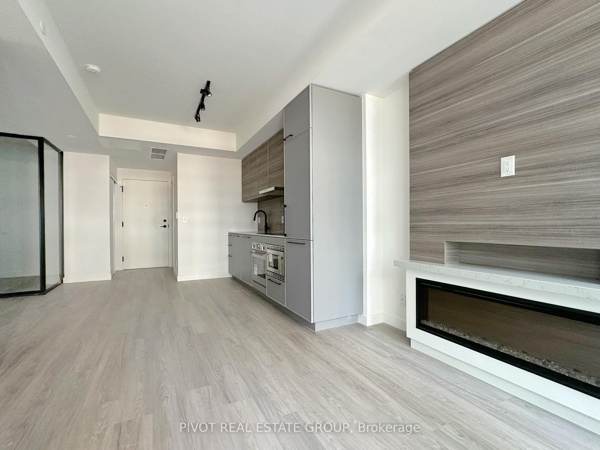 1050 Eastern Avenue Unit 341 photo 2