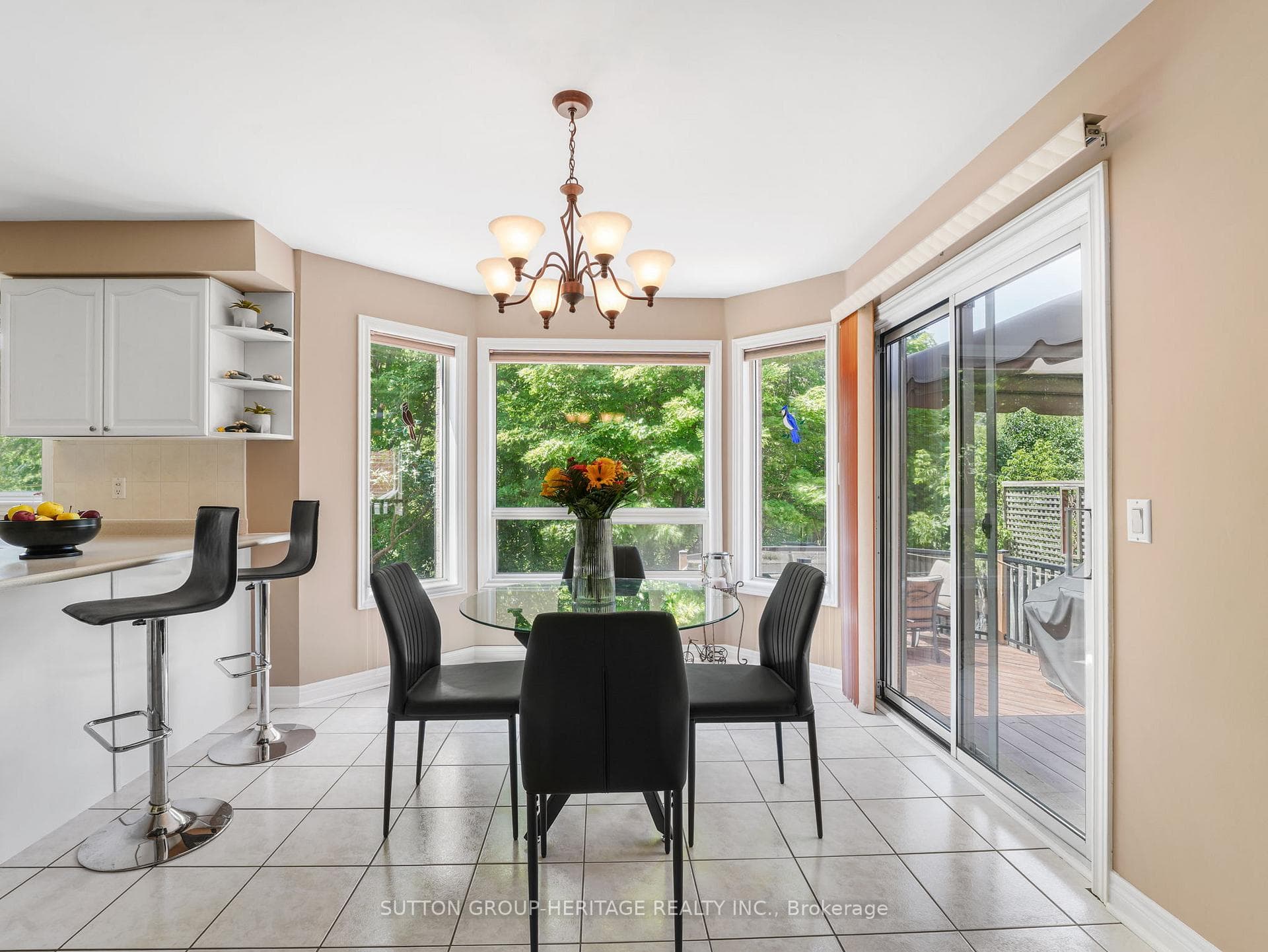 51 Annie Crescent photo 10