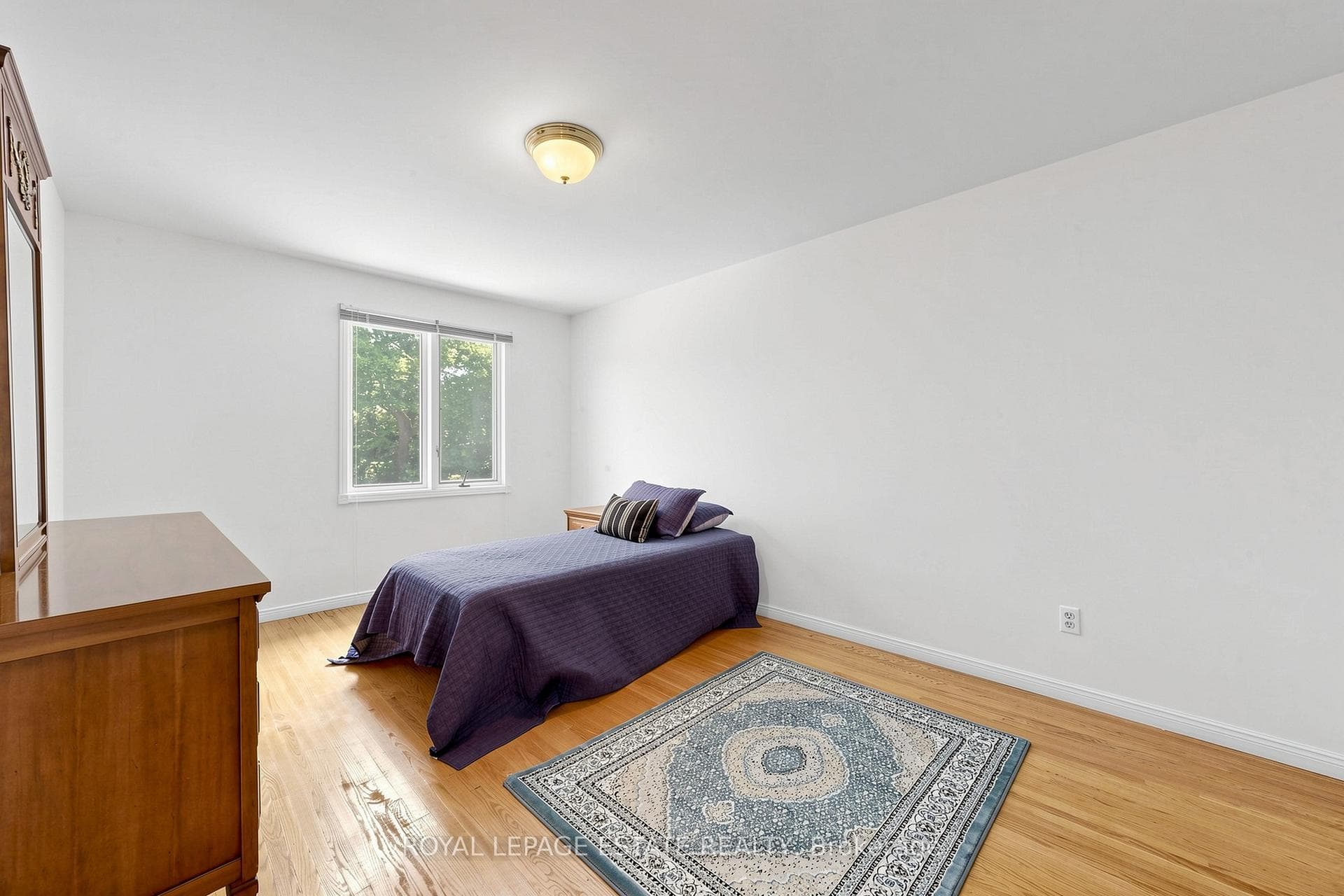 64 Hemingway Crescent photo 27