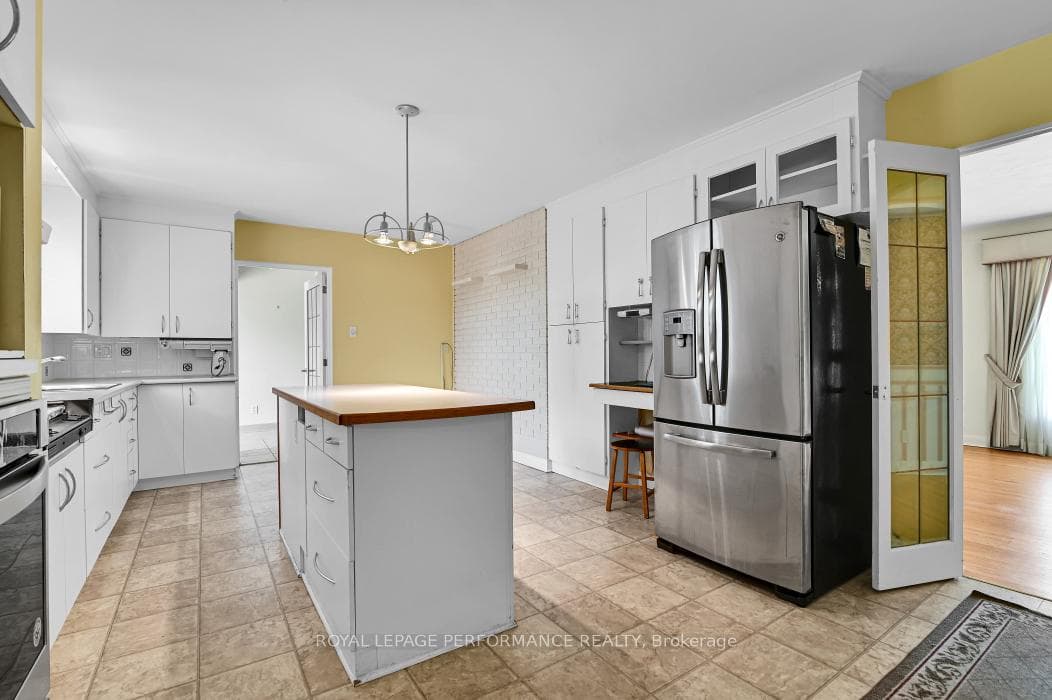23 Elma Street photo 8