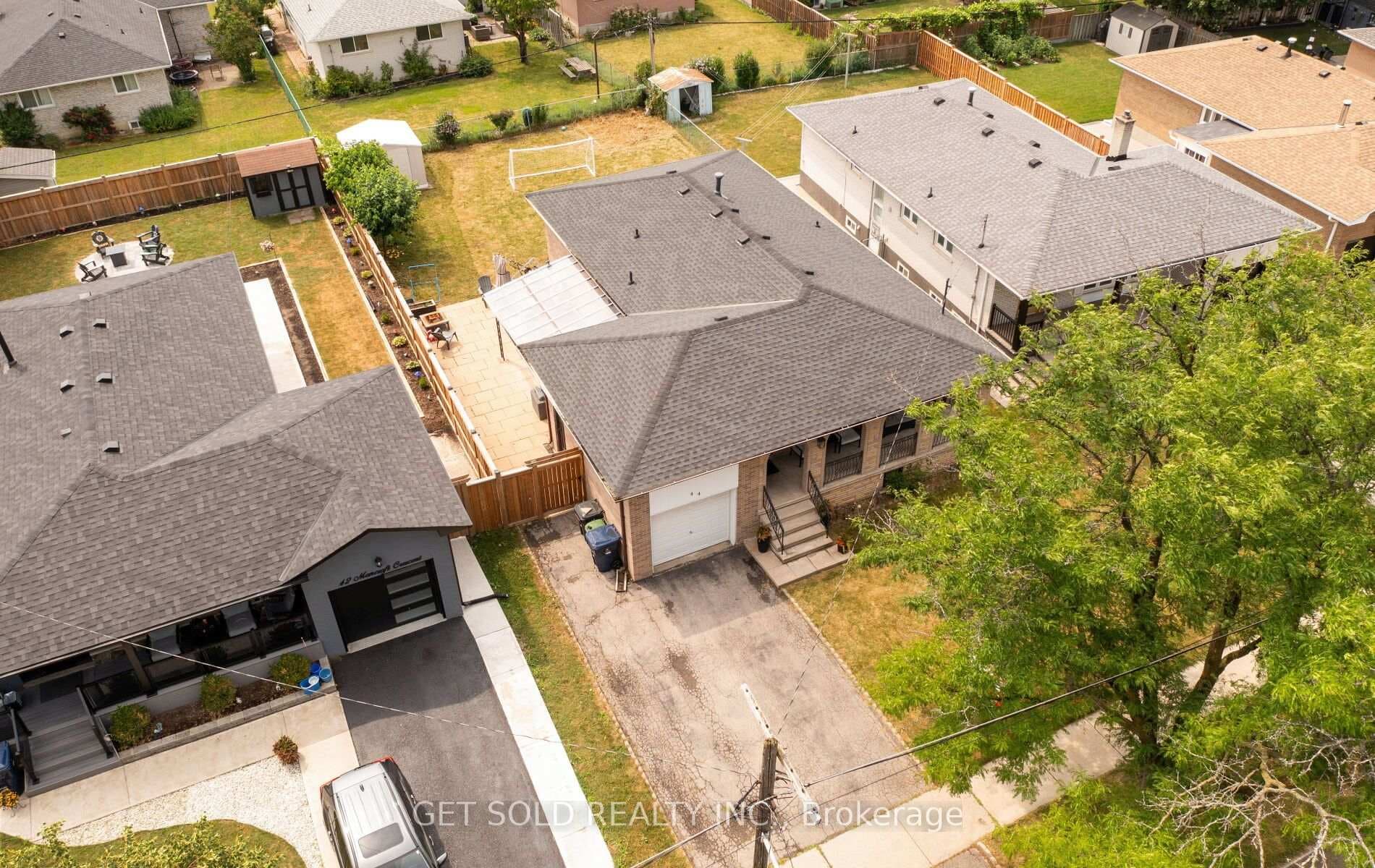 44 Mancroft Crescent photo 33