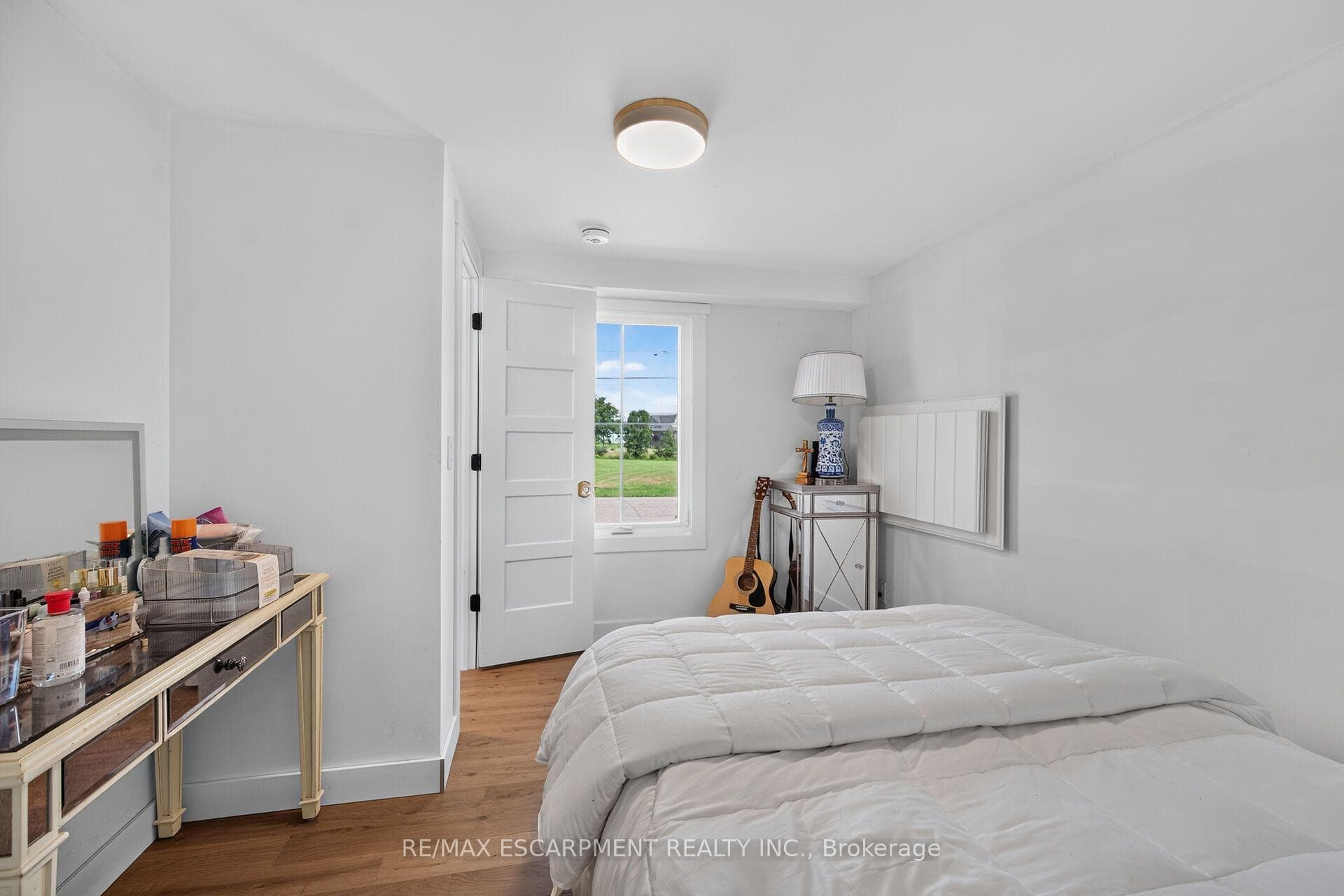 964 South Coast Drive photo 26