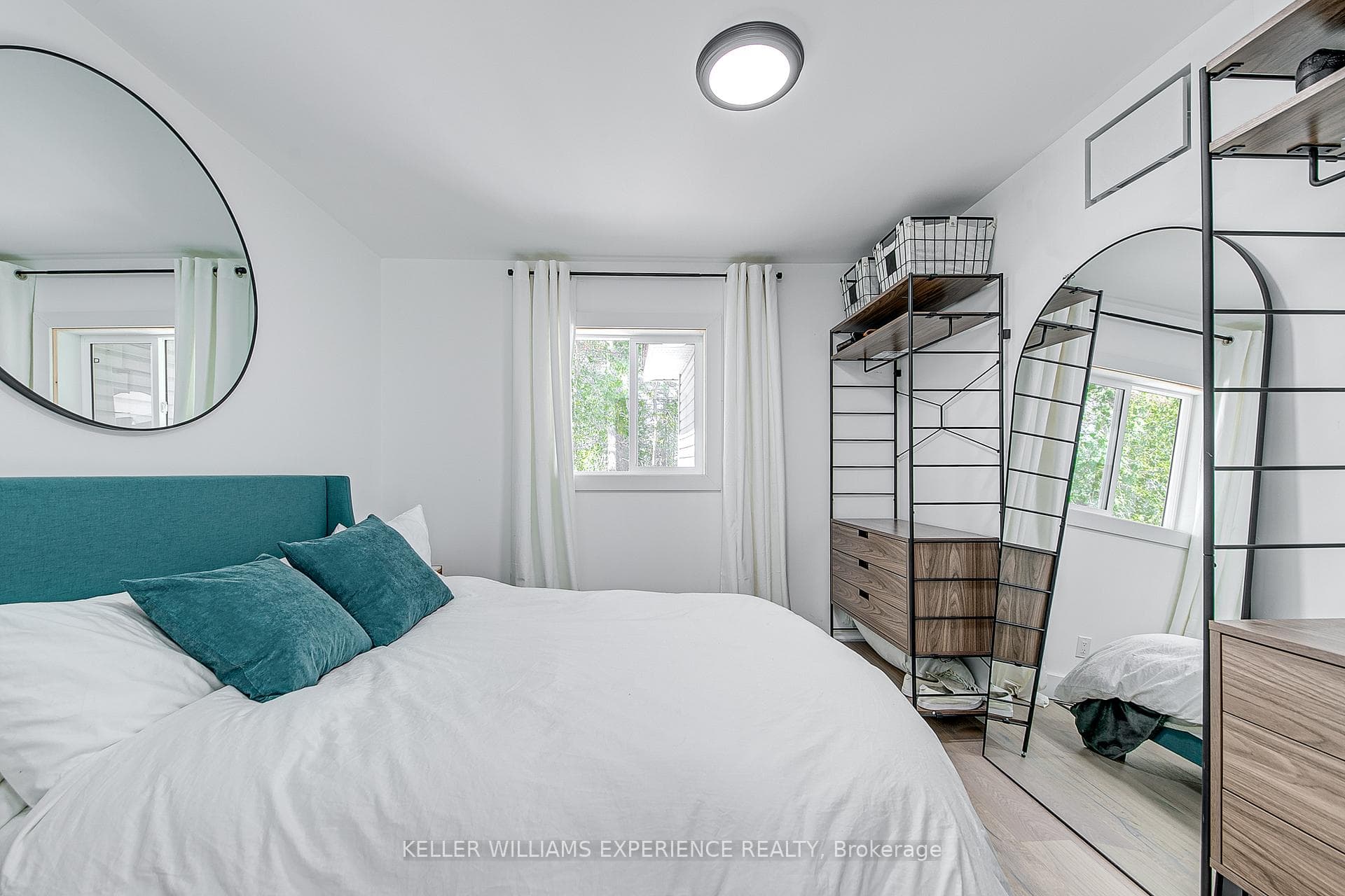 56 Homewood Avenue photo 12
