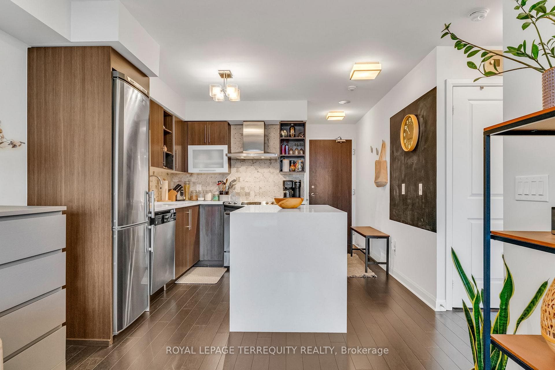 1 Michael Power Place Unit 1407 photo 7