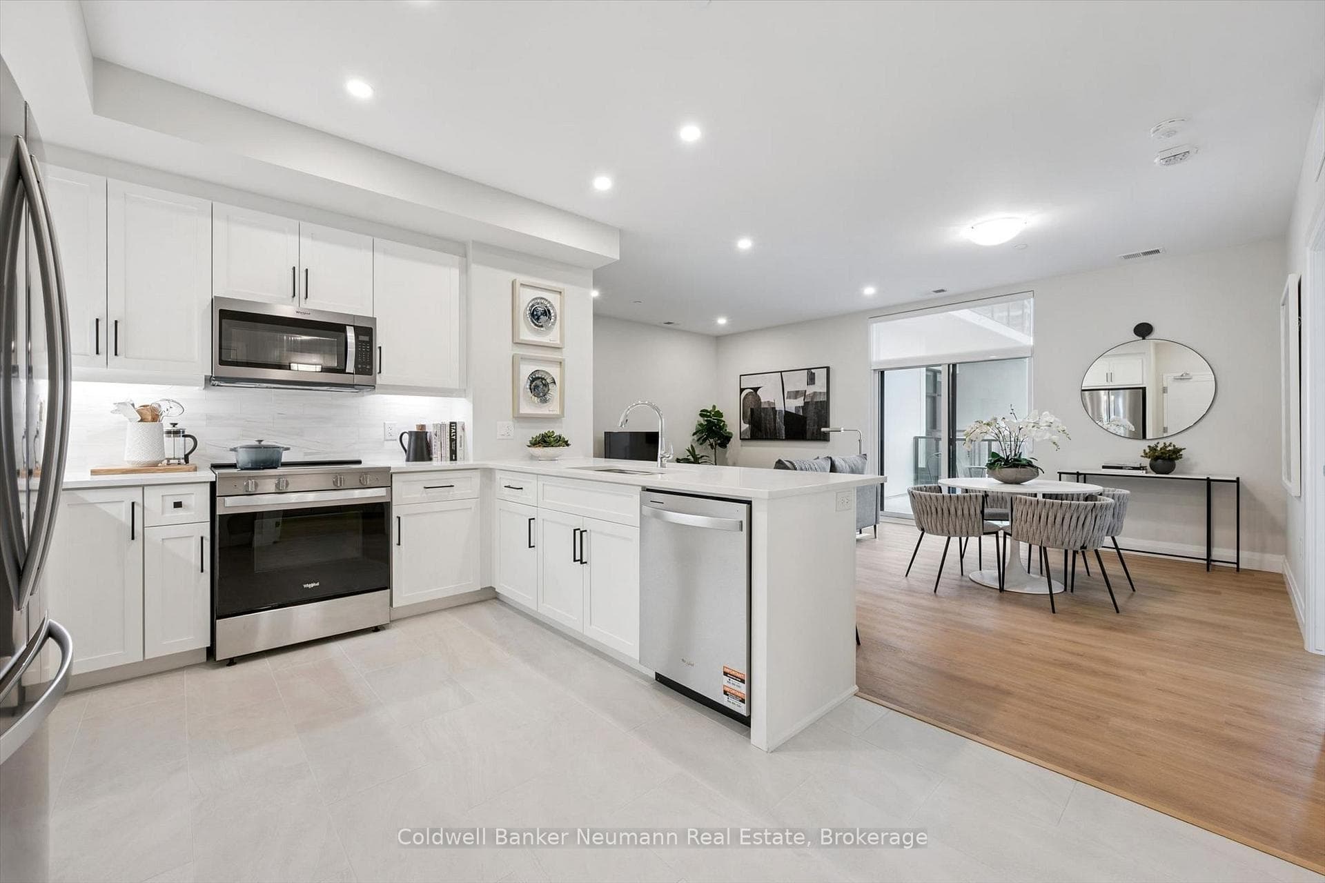 1882 Gordon Street Unit 301 photo 14