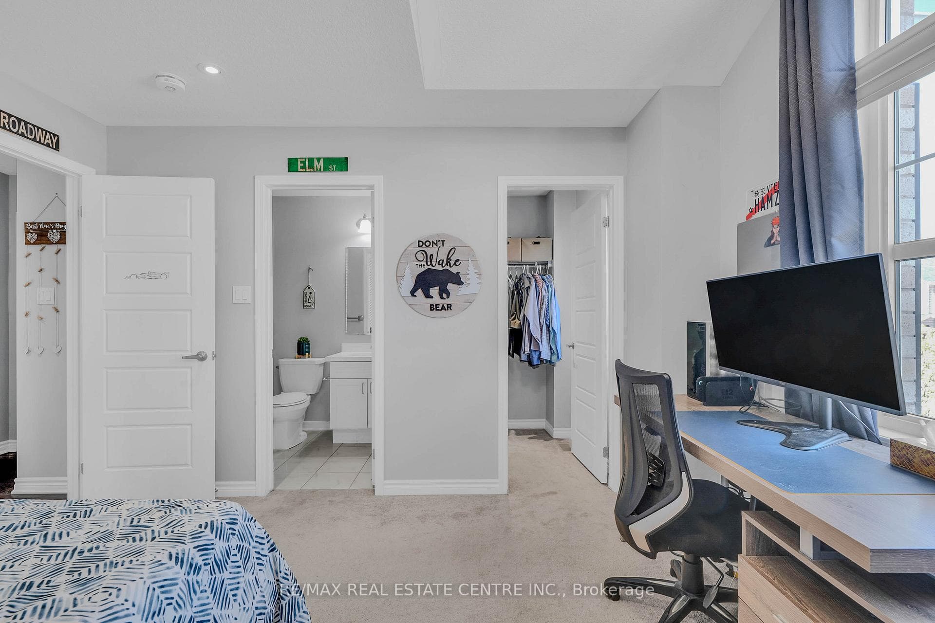 460 Equestrian Way photo 30