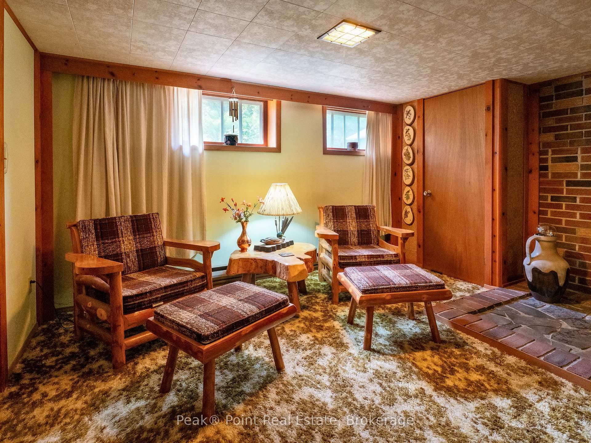 20 RIVERSIDE Place photo 27