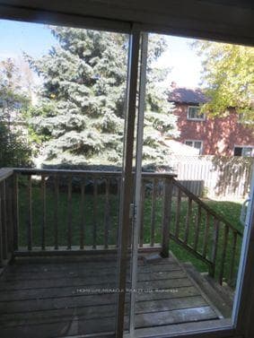 77 Trillium Crescent Unit Upper photo 7