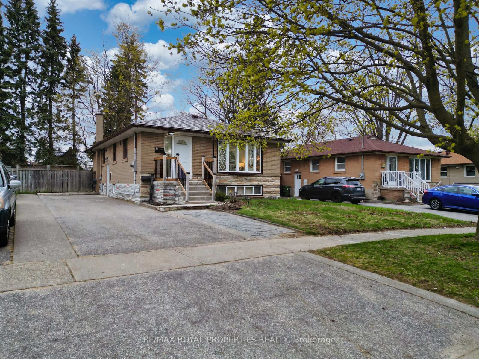 21 Melchior Drive Unit Bsmt photo 1