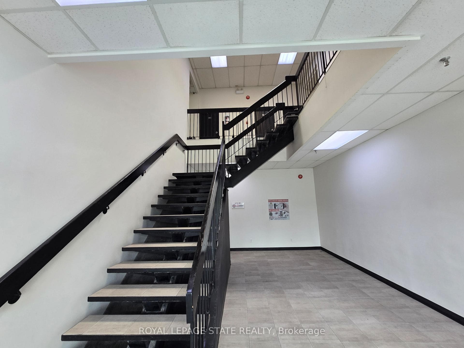 2404 Haines Road Unit 208 photo 9