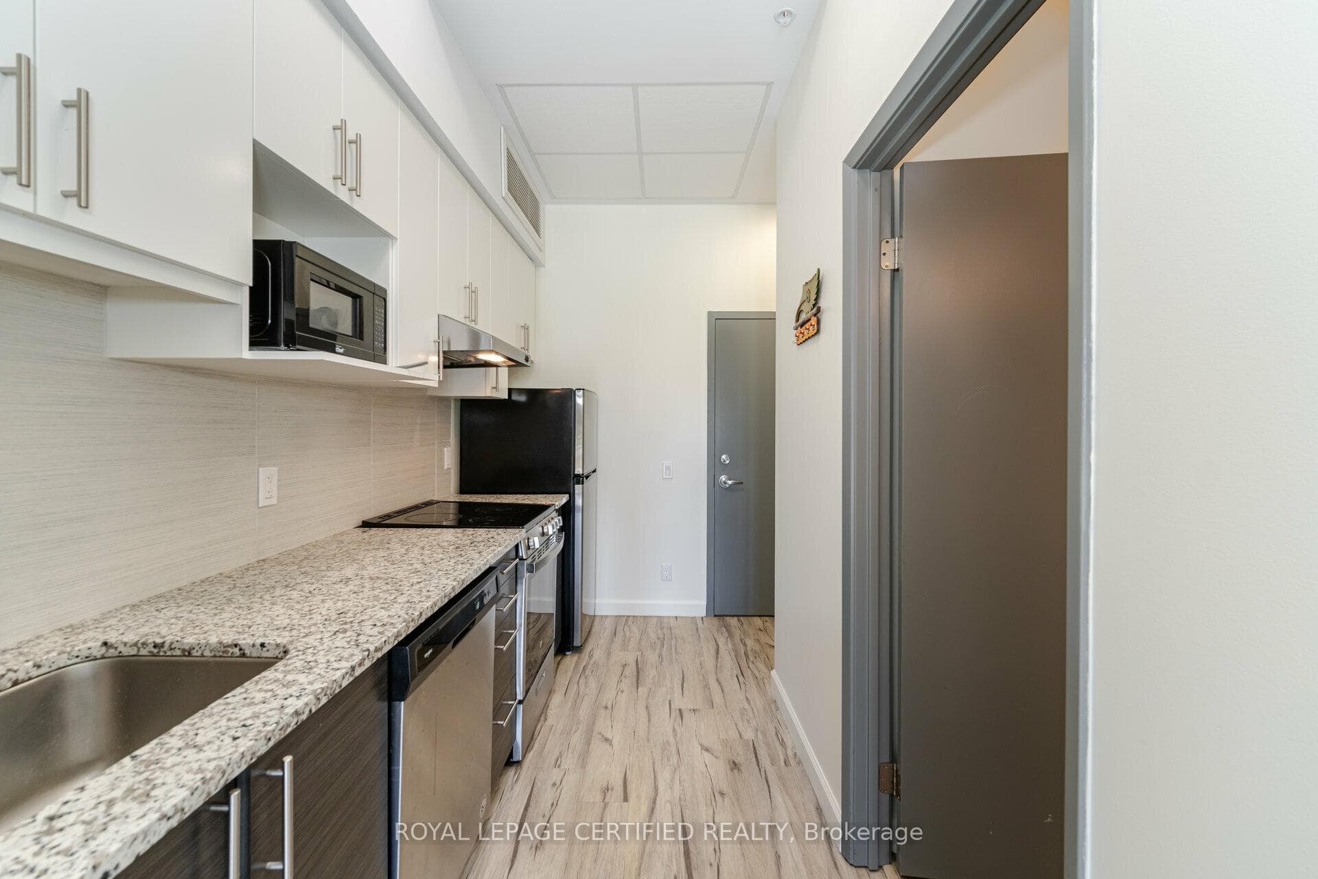 77 Leland Street Unit 108 photo 8