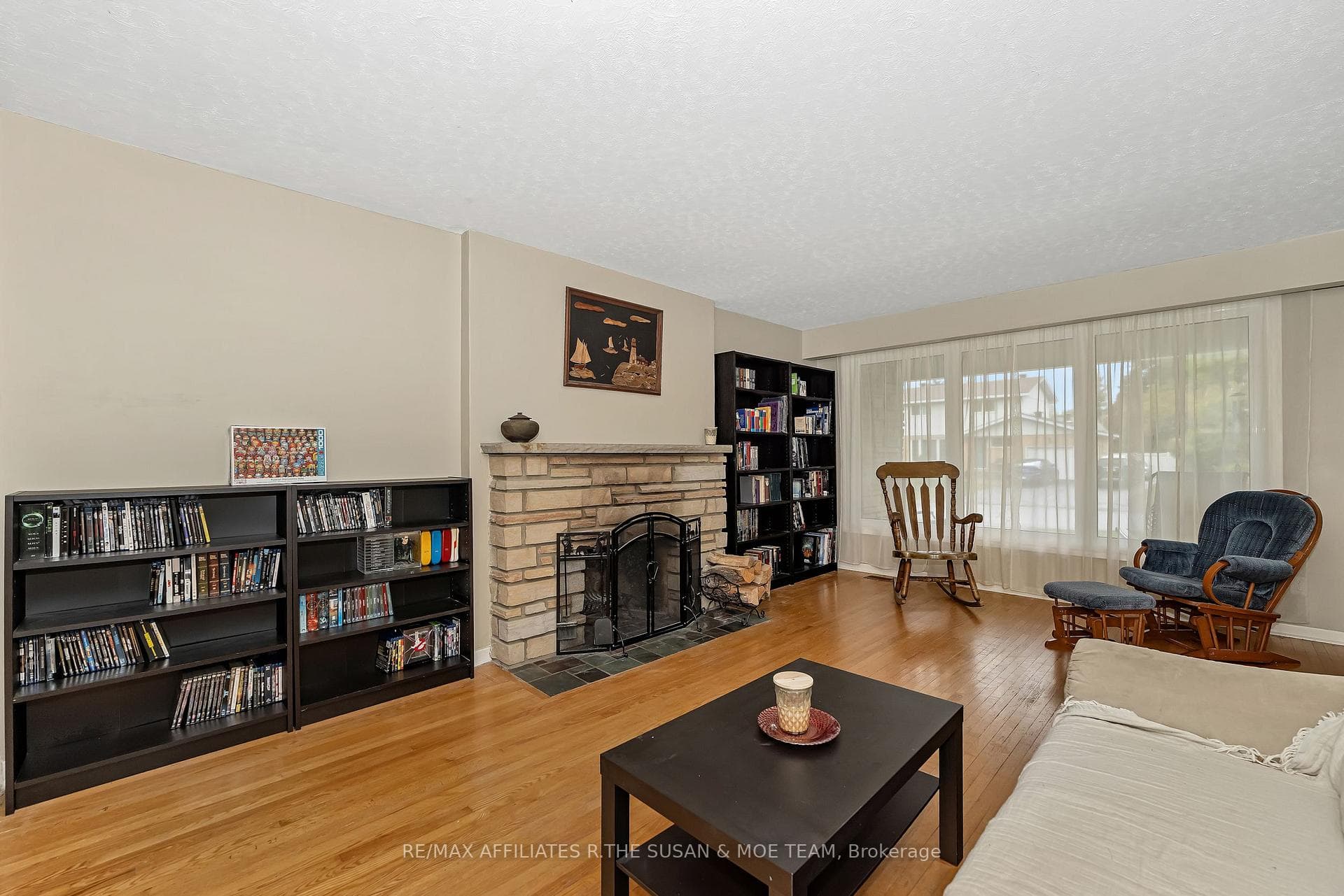 596 Dickinson Avenue photo 10