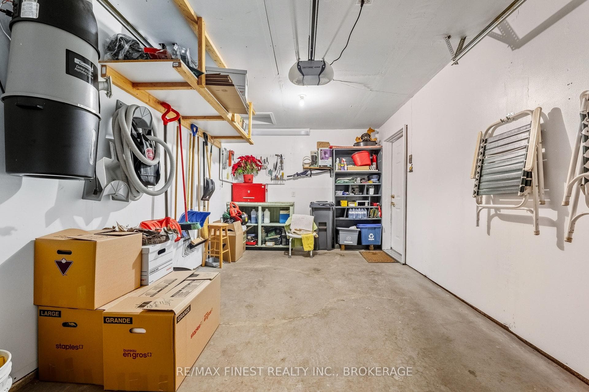 77 Wilson Street photo 25