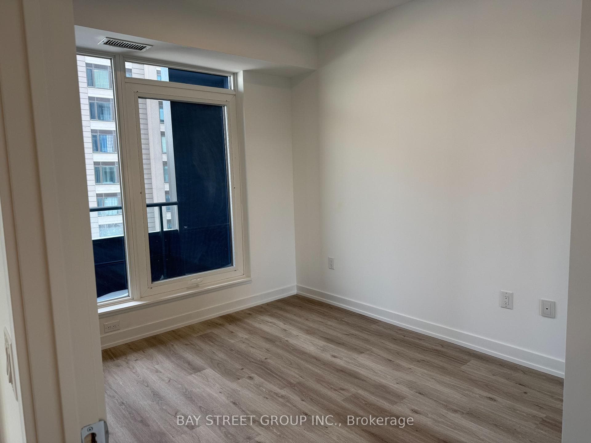 395 Square One Drive Unit 1504 photo 9
