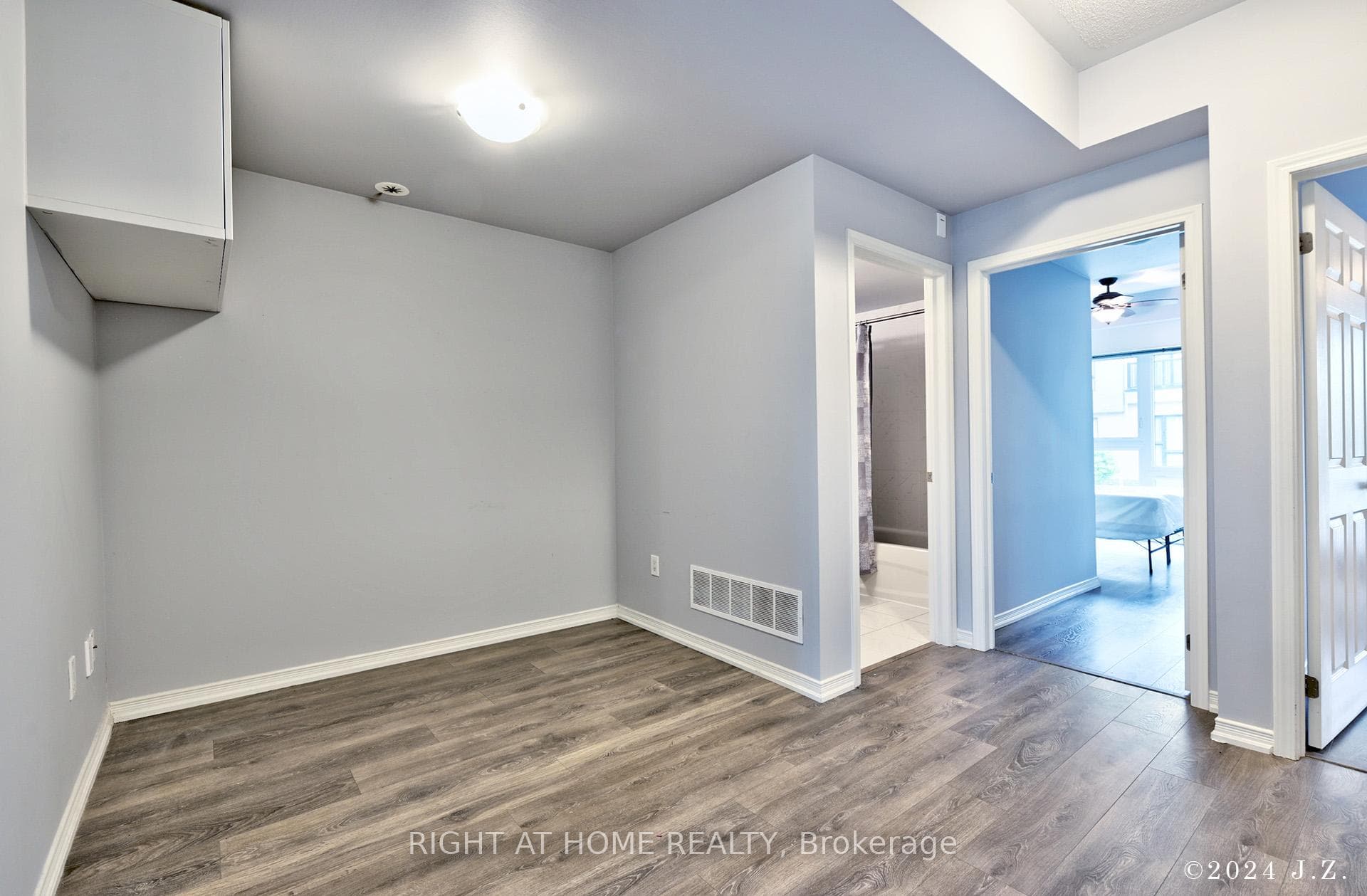 515 KINGBIRD Grove Unit 233 photo 6