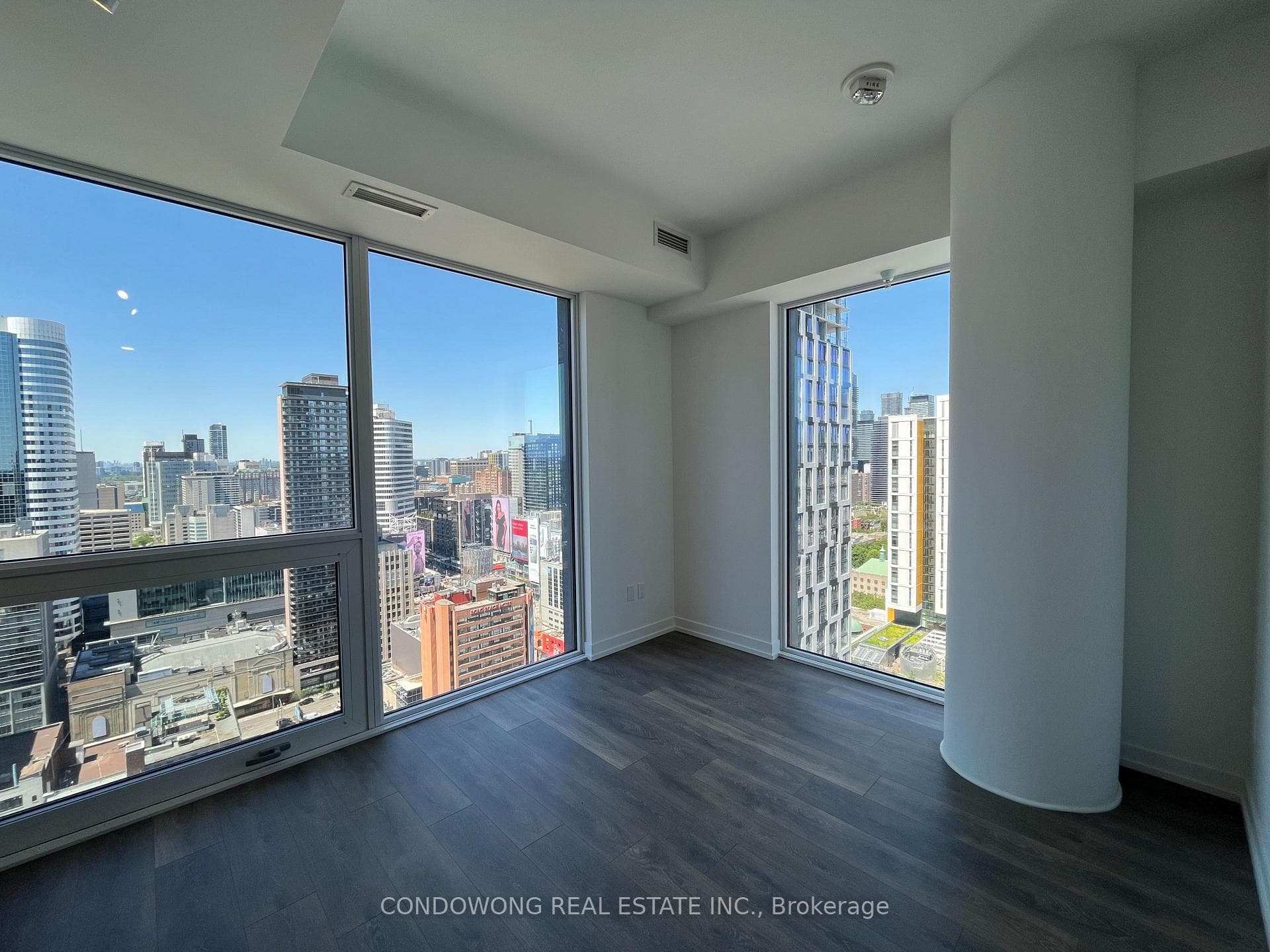 82 Dalhousie Street Unit 3512 photo 6