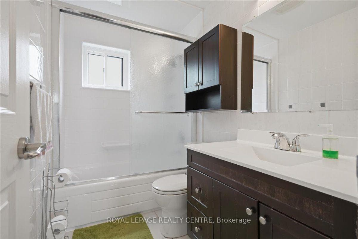 2555 Windjammer Road photo 20