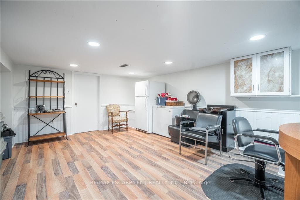 76 Orphir Road photo 25