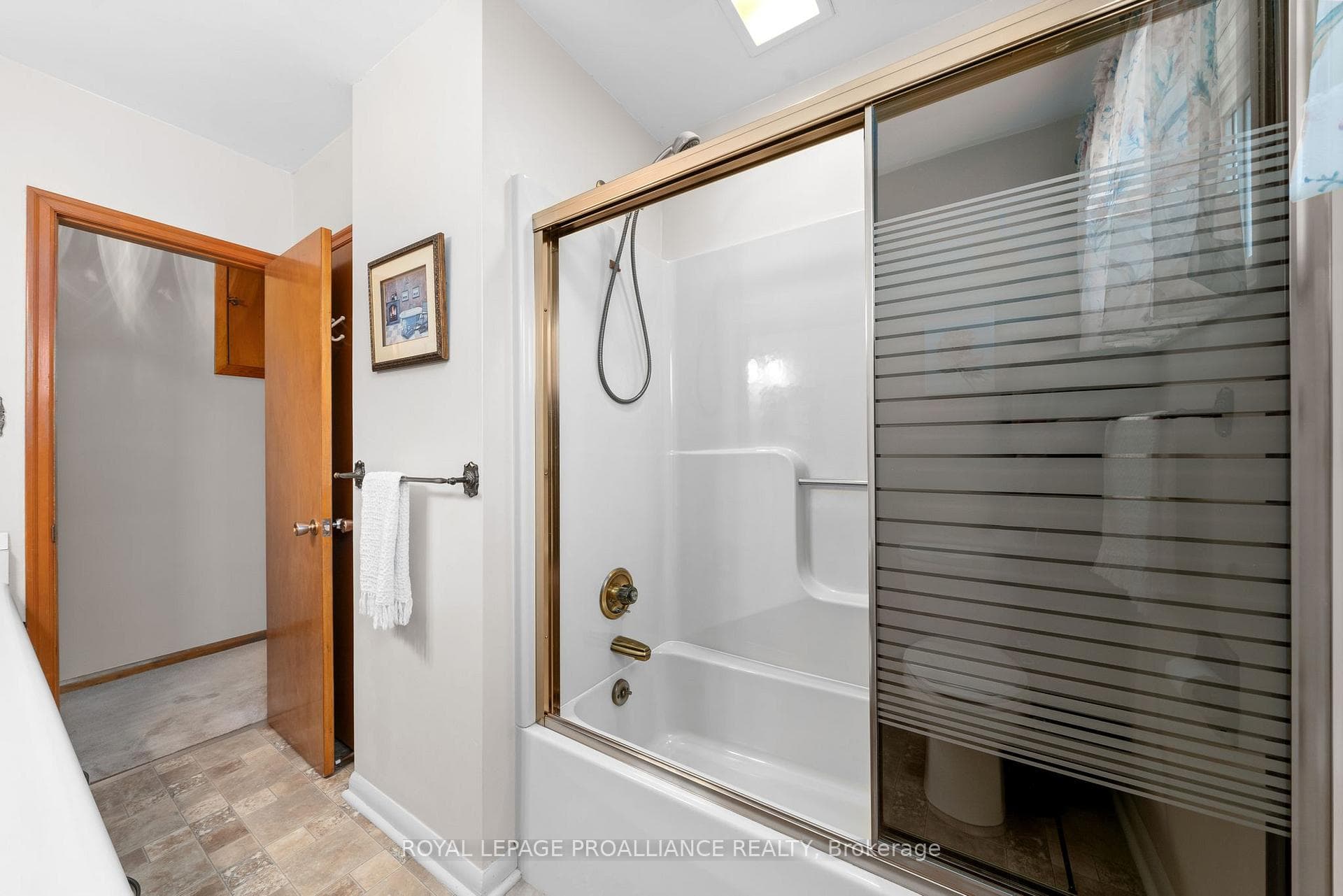 32 Gearin Street photo 22