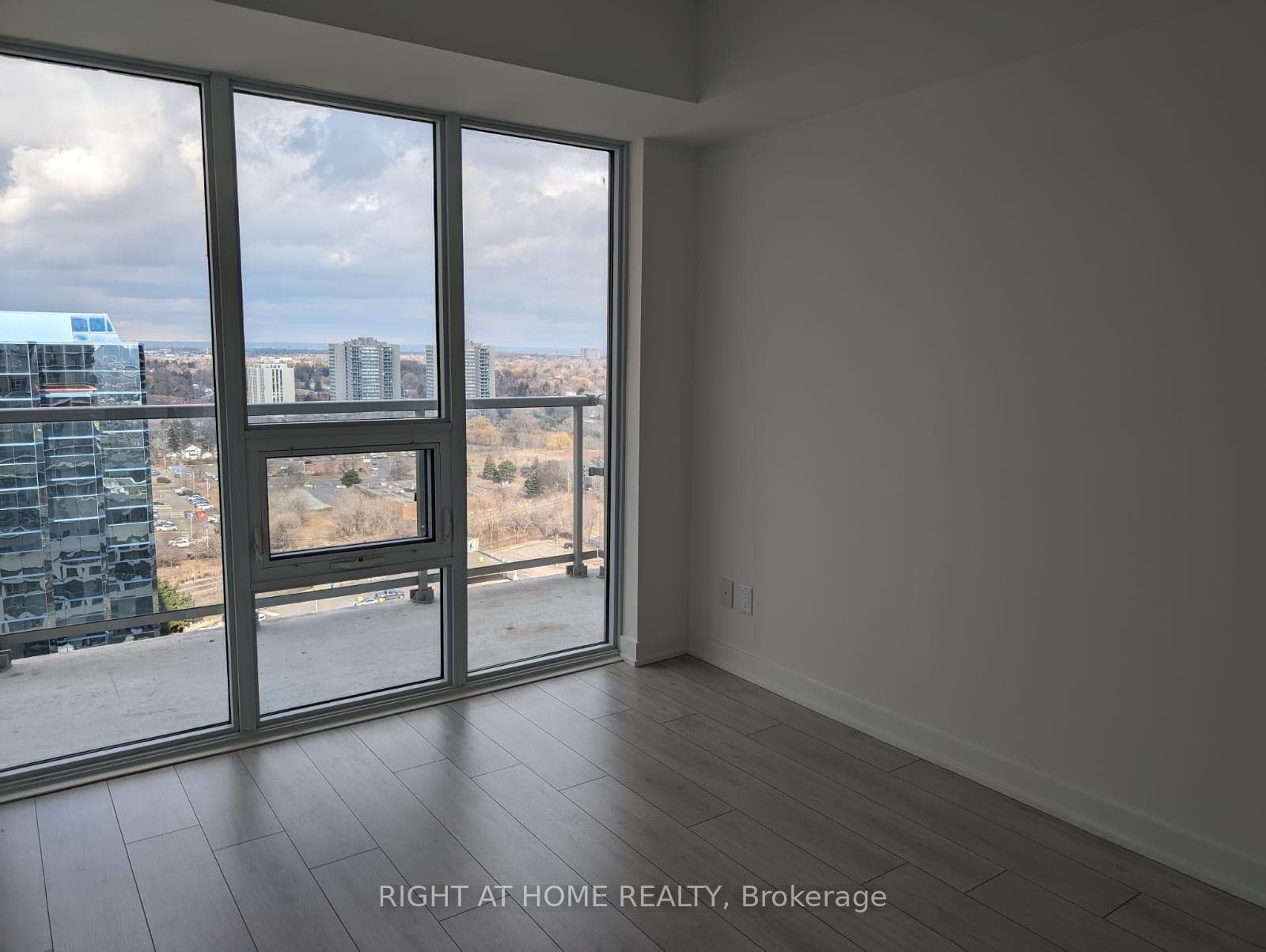 2031 Kennedy Road Unit 2120 photo 3