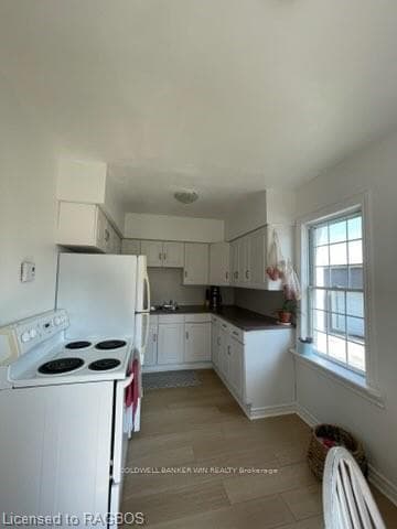 16 QUEEN Street Unit 1 photo 3