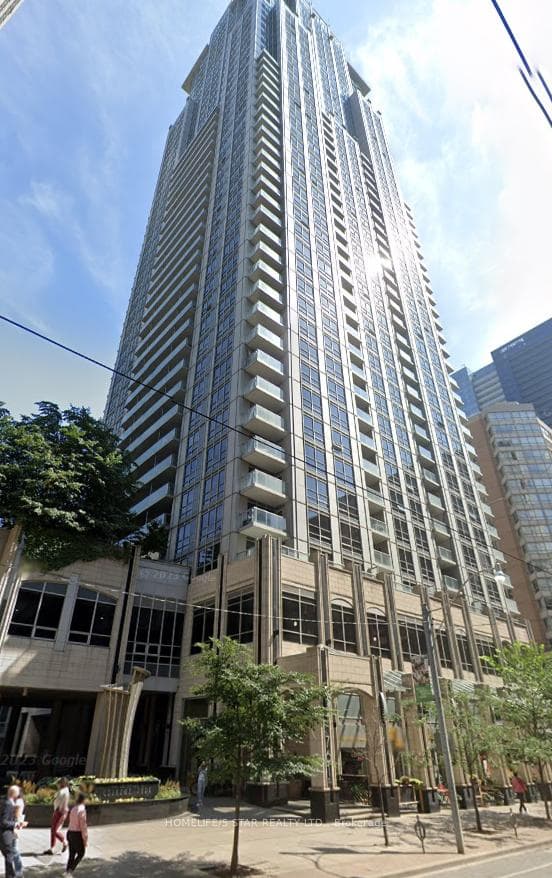 761 Bay Street Unit 1104 photo 1