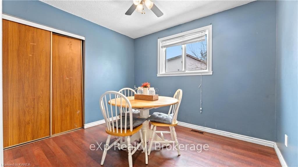 825 CUNNINGHAM Crescent photo 9