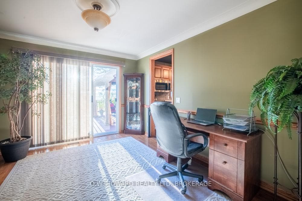 2264 Shisler Road photo 10